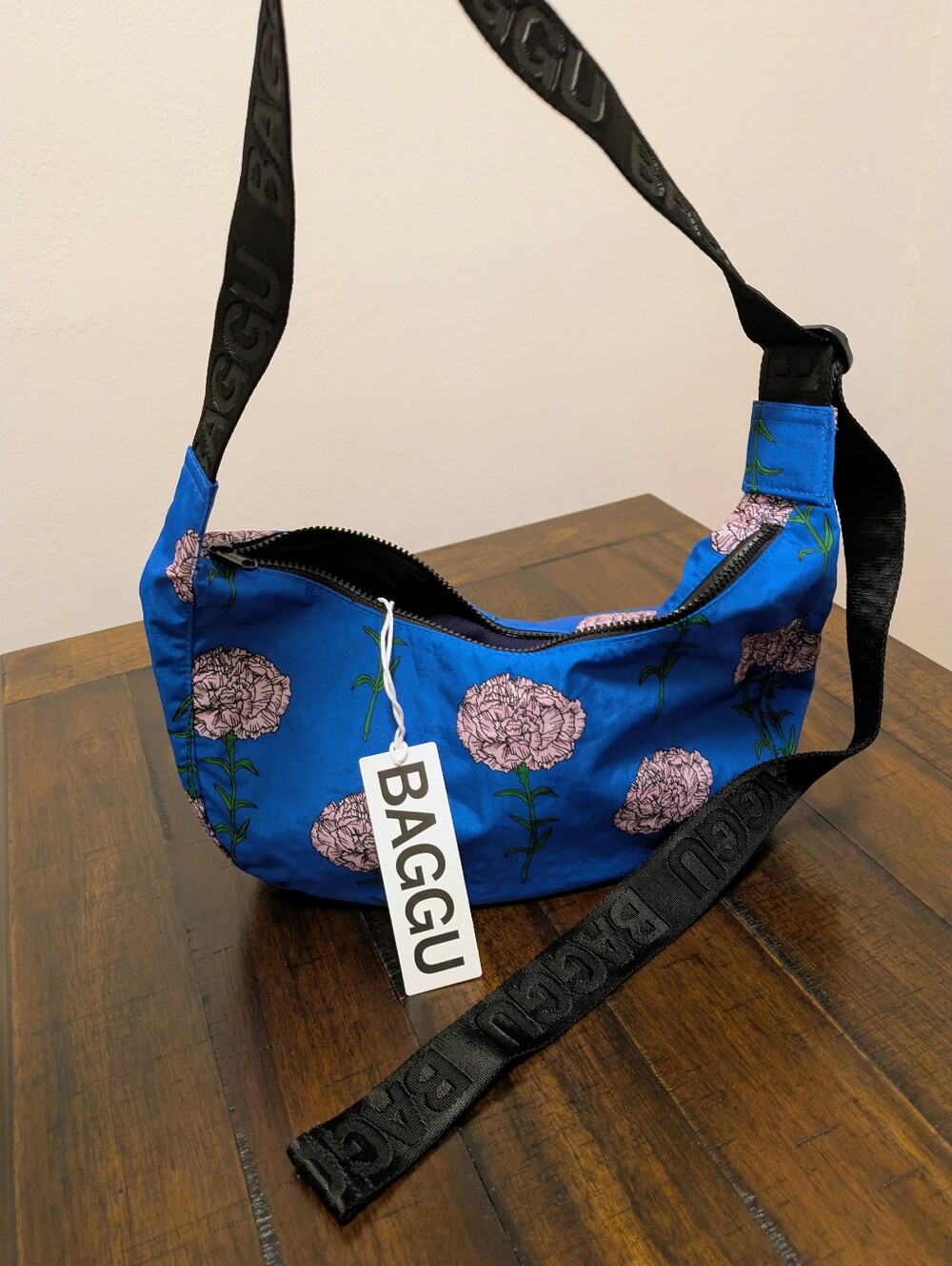 NWT Boygenius x BAGGU Medium Nylon Crescent Bag - Pink carnations ( rare/sold ou